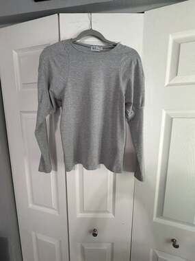 Meli Women's Heather Grey Long Sleeve Top with Puff Detail Shoulders